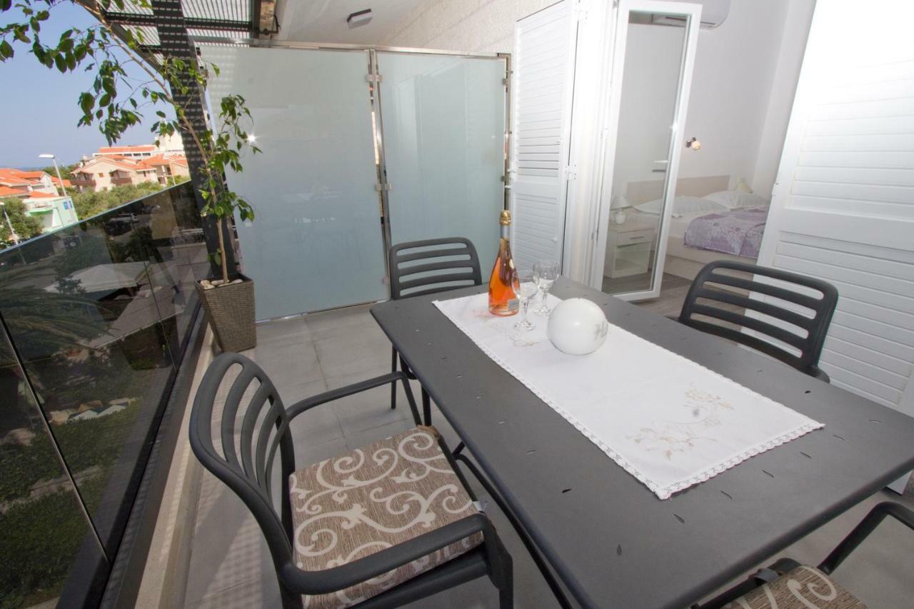 Apartmani Marija Cizmic Makarska Bagian luar foto